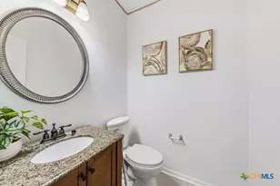 105 Juniper Ct, San Marcos, TX 78666 - Photo 13