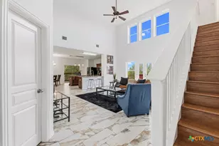 105 Juniper Ct, San Marcos, TX 78666 - Photo 5