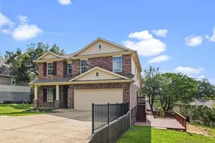 105 Juniper Ct, San Marcos, TX 78666 - Photo 1