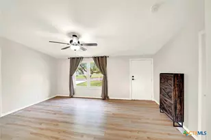 105 Pioneer Home, Seguin, TX 78155 - Photo 9