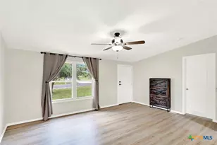105 Pioneer Home, Seguin, TX 78155 - Photo 11