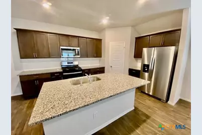 1733 James Street, New Braunfels, TX 78130 - Photo 5