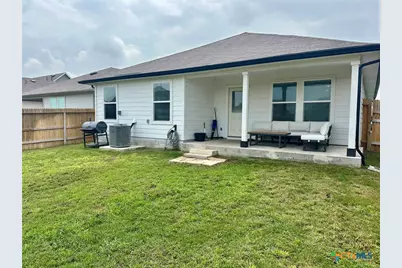 1733 James Street, New Braunfels, TX 78130 - Photo 33