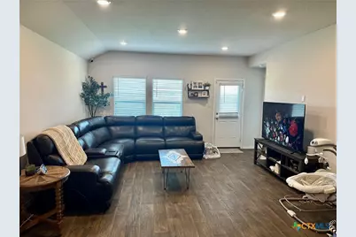 1733 James Street, New Braunfels, TX 78130 - Photo 27