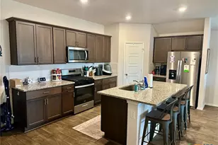 1733 James St, New Braunfels, TX 78130 - Photo 25