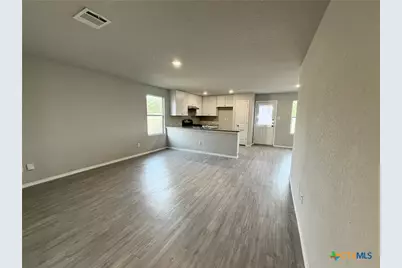 570 Blue Stem Road, New Braunfels, TX 78130 - Photo 3
