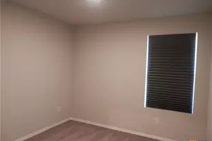 570 Blue Stem Rd, New Braunfels, TX 78130 - Photo 13