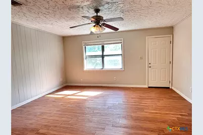 906 N Lbj Drive #4, San Marcos, TX 78666 - Photo 3