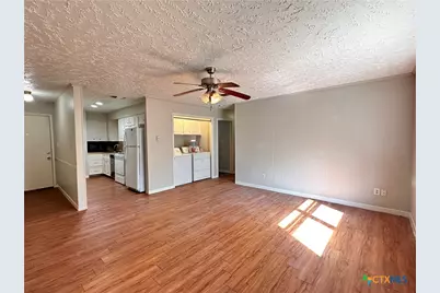 906 N Lbj Drive #4, San Marcos, TX 78666 - Photo 5