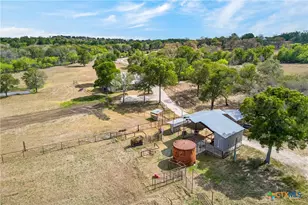 1077 Burdette Wells Rd, Lockhart, TX 78644 - Photo 29