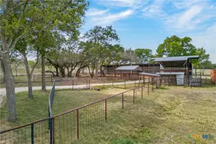 1077 Burdette Wells Rd, Lockhart, TX 78644 - Photo 5