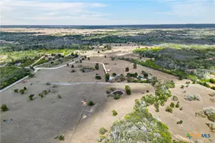 1077 Burdette Wells Rd, Lockhart, TX 78644 - Photo 37