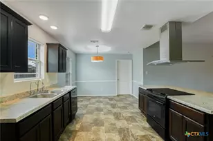 2415 Washington Dr, Belton, TX 76513 - Photo 11
