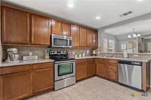 303 W Gemini Ln, Killeen, TX 76542 - Photo 11