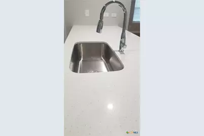 200 Lowes Boulevard #B, Killeen, TX 76542 - Photo 11