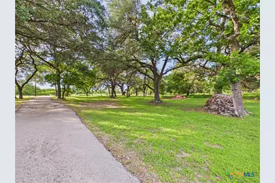 1238 Sleepy Hollow Lane, New Braunfels, TX 78130 - Photo 47