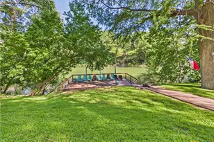 1238 Sleepy Hollow Ln, New Braunfels, TX 78130 - Photo 9