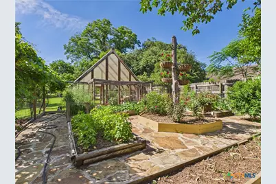 1238 Sleepy Hollow Lane, New Braunfels, TX 78130 - Photo 15