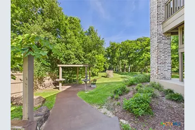 1238 Sleepy Hollow Lane, New Braunfels, TX 78130 - Photo 7