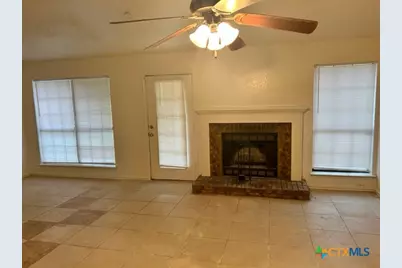 403 E Hogan Drive, Copperas Cove, TX 76522 - Photo 3