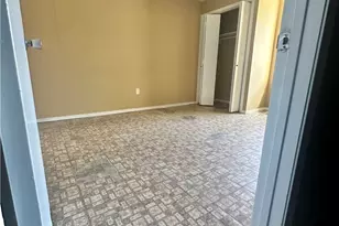 1010 Nelson, Yoakum, TX 77995 - Photo 13