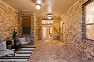 9715 Wind Gate Pkwy, San Antonio, TX 78254 - Photo 35
