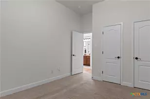 9715 Wind Gate Pkwy, San Antonio, TX 78254 - Photo 21