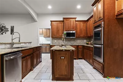 9715 Wind Gate Pkwy, San Antonio, TX 78254 - Photo 13