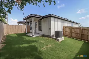 618 Campus St, Troy, TX 76579 - Photo 31