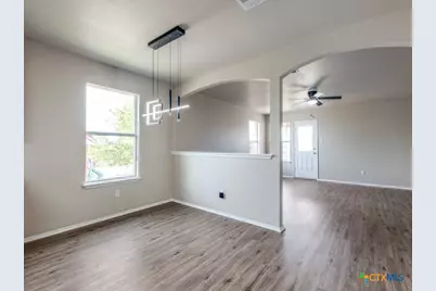 204 Pine Arbol, Buda, TX 78610 - Photo 7