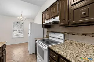 2016 Nevada St, San Marcos, TX 78666 - Photo 11