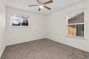 2016 Nevada St, San Marcos, TX 78666 - Photo 17