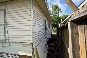 7217 Cowart St, Houston, TX 77020 - Photo 21