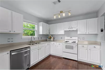 8219 Skyview, Temple, TX 76502 - Photo 9
