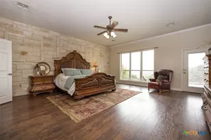 11047 Highview Dr, Belton, TX 76513 - Photo 17