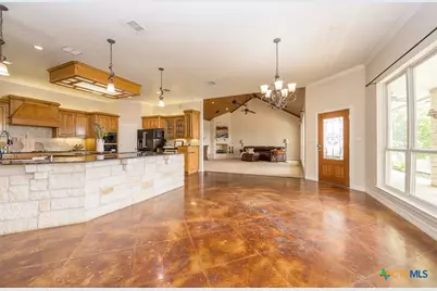 11047 Highview Drive, Belton, TX 76513 - Photo 13