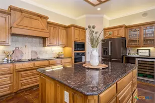 11047 Highview Dr, Belton, TX 76513 - Photo 9
