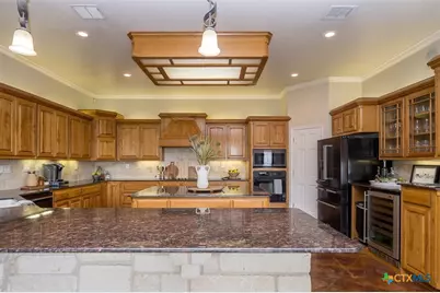 11047 Highview Drive, Belton, TX 76513 - Photo 11