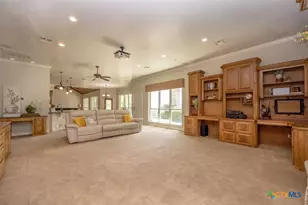 11047 Highview Dr, Belton, TX 76513 - Photo 17