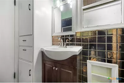 2215 N 9th Street, Temple, TX 76501 - Photo 25