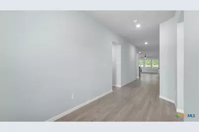 6138 Ballast Trail, New Braunfels, TX 78132 - Photo 11