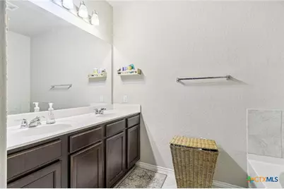 2505 Dino Drive, Seguin, TX 78155 - Photo 19