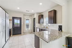 2505 Dino Dr, Seguin, TX 78155 - Photo 17