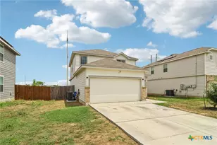 2505 Dino Dr, Seguin, TX 78155 - Photo 3