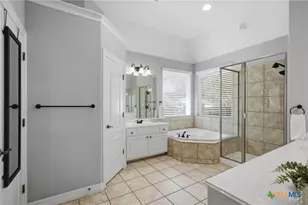 1100 Celtic Cove, Round Rock, TX 78681 - Photo 19