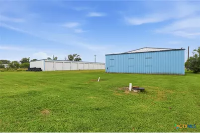 5633 Hwy 238, Port Lavaca, TX 77979 - Photo 7
