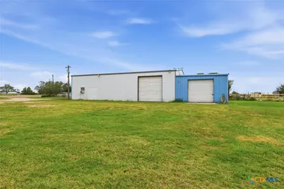 5633 Hwy 238, Port Lavaca, TX 77979 - Photo 3