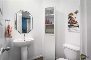 10157 Bussang Rd, Schertz, TX 78154 - Photo 9