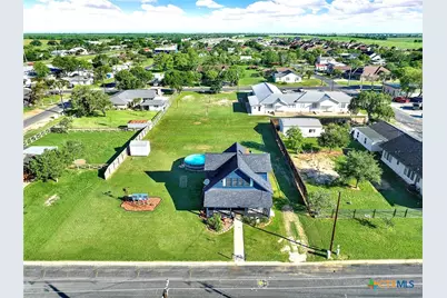 205 Brinkoeter Street, Poth, TX 78147 - Photo 3