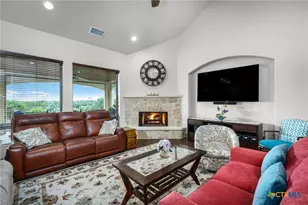 1032 Oak Turn, New Braunfels, TX 78132 - Photo 3